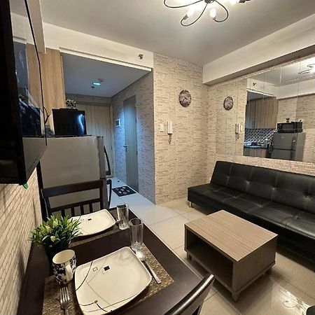 Sabina'S One Bedroom Condo At Shore Tower C มะนิลา ภายนอก รูปภาพ