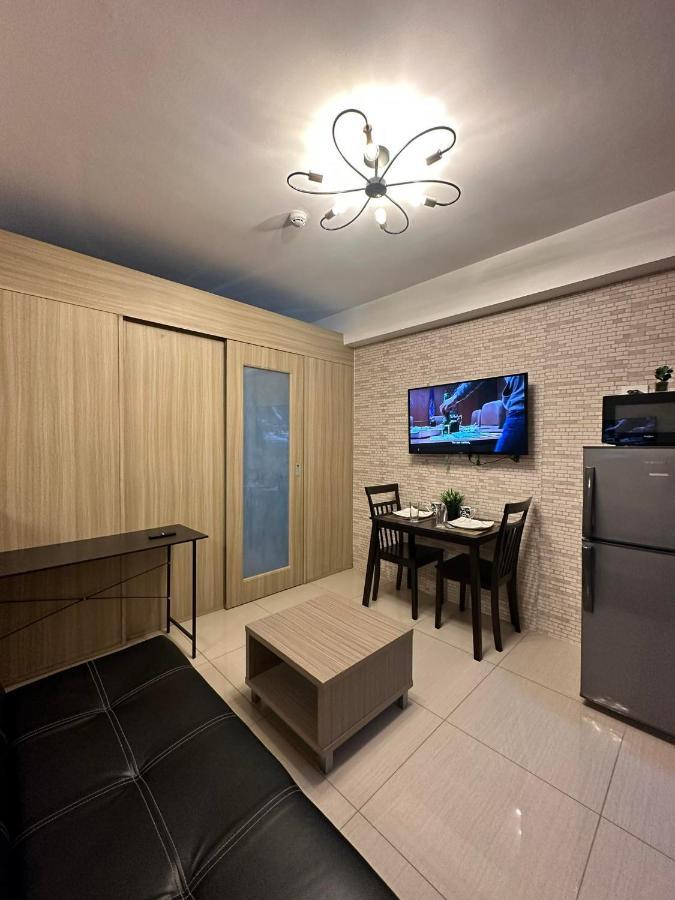 Sabina'S One Bedroom Condo At Shore Tower C มะนิลา ภายนอก รูปภาพ